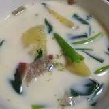 空芯菜とさつまいもの豆乳スープ(^^)